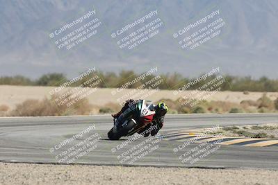 media/Oct-04-2025-CVMA (Sat) [[408bcdd6e4]]/Race 4-Formula Middleweight (Holeshot)/